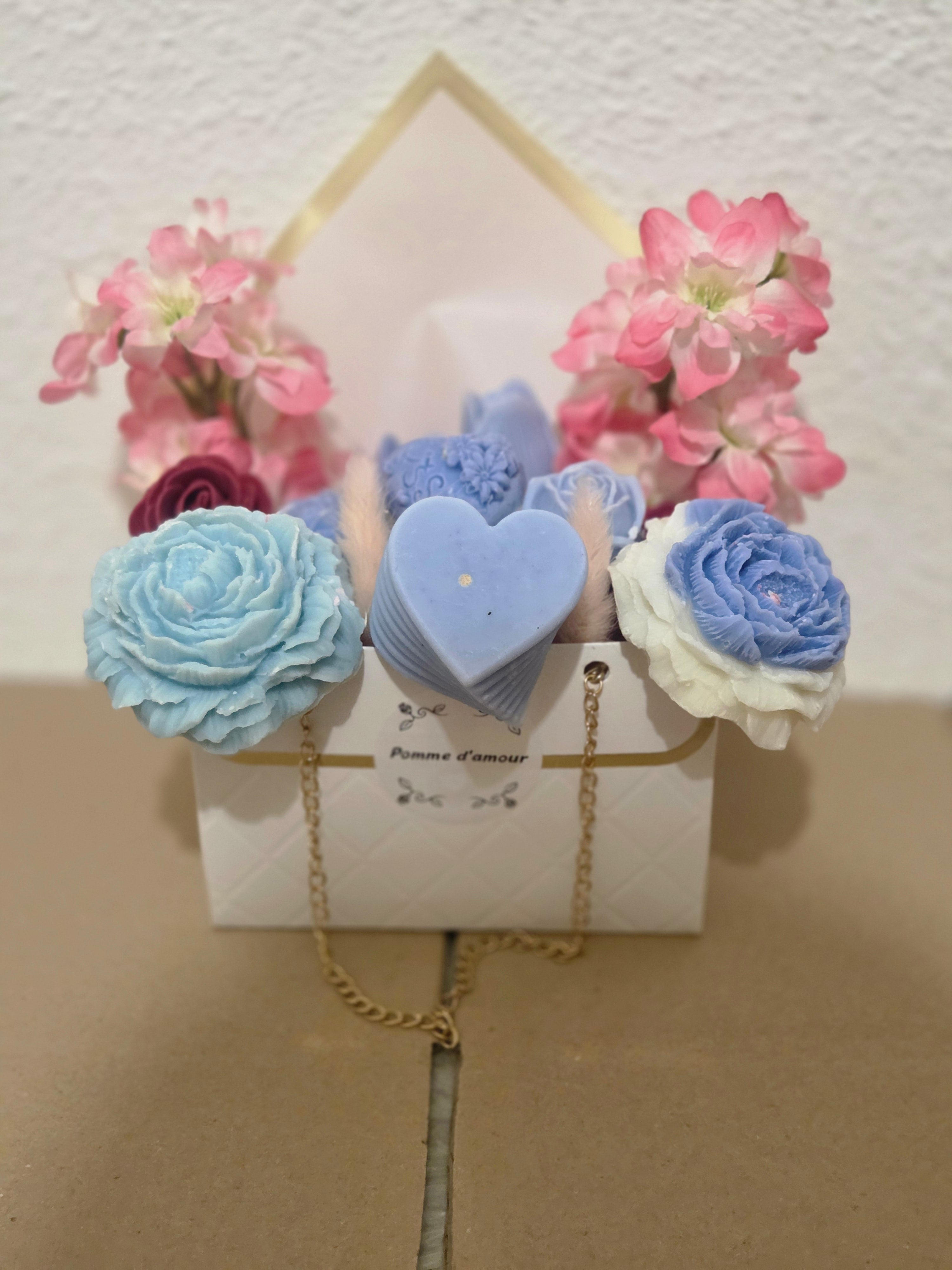 Petit Bouquet de Fleurs Parfumées en Fondants – Senteur Pomme d'Amour