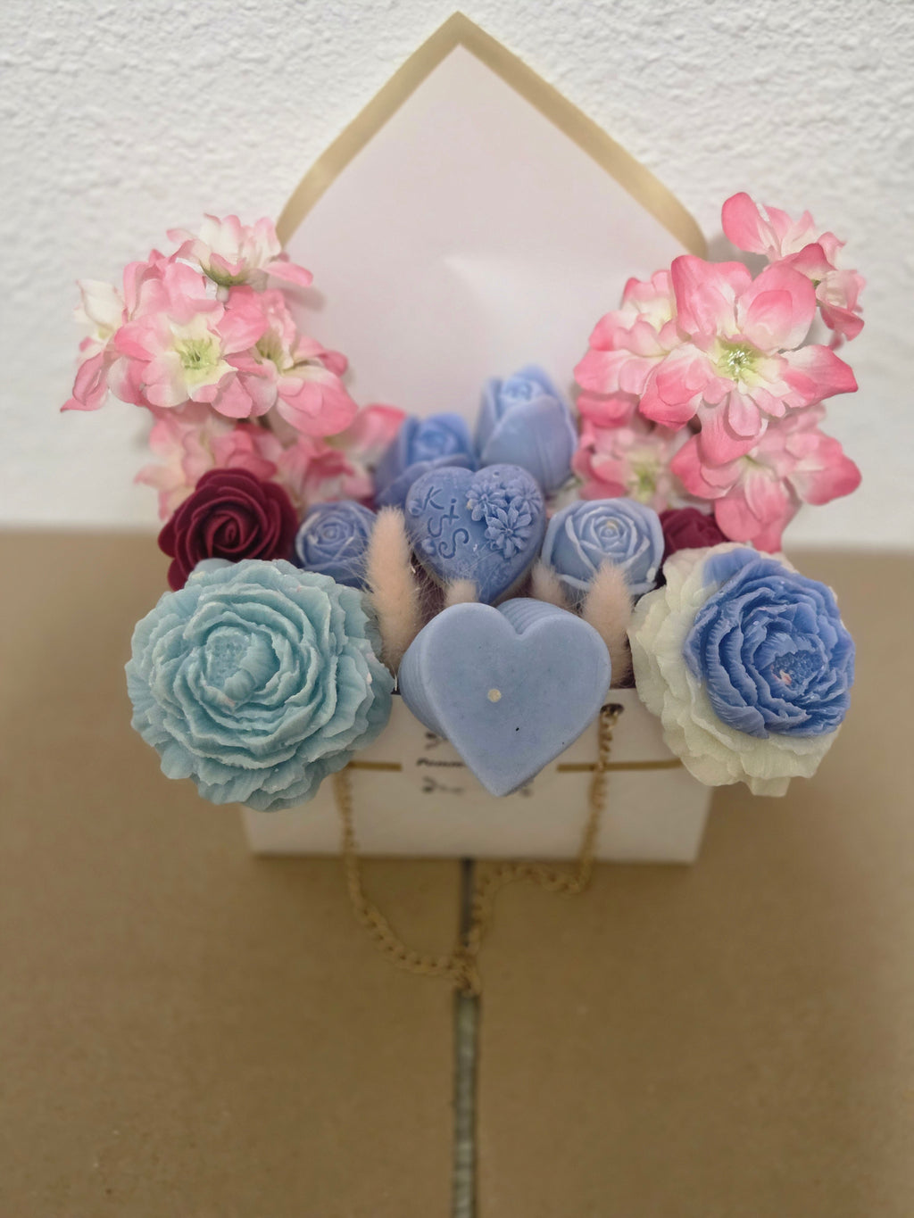 Petit Bouquet de Fleurs Parfumées en Fondants – Senteur Pomme d'Amour