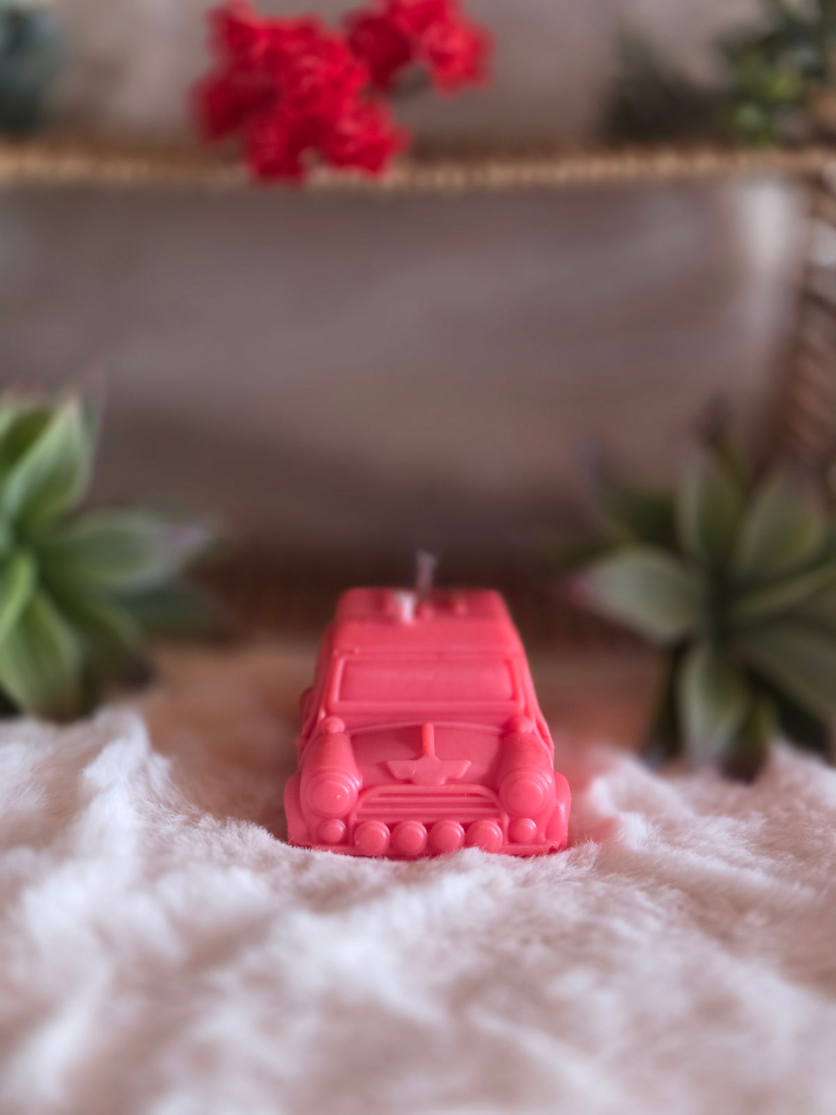Bougie Moulée "Voiture Vintage" (150 g) – Senteur Tropicale